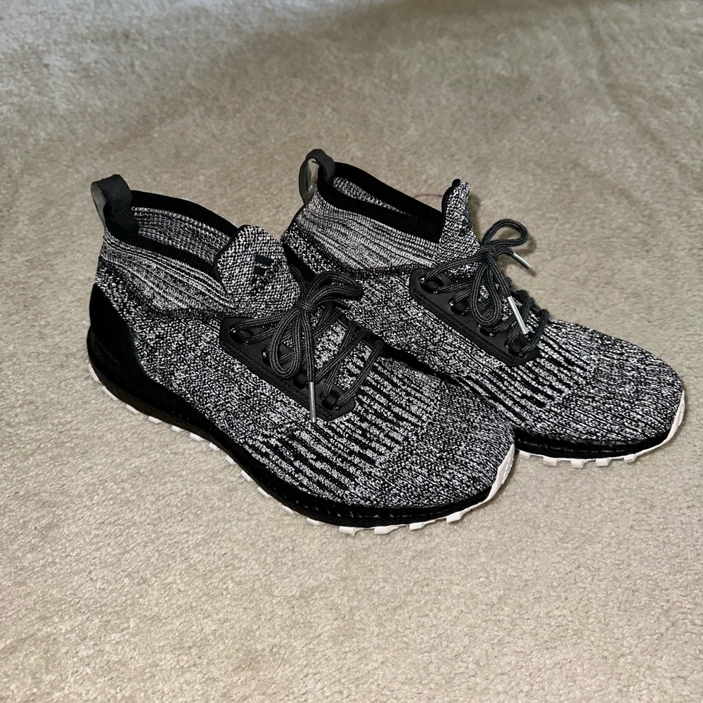 COPY - Adidas UltraBoost hightop